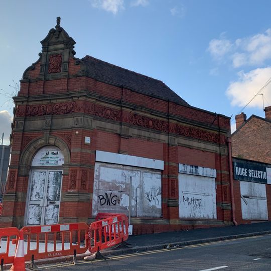 52, Wellington Road North