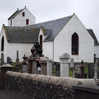 Canisbay Parish Church, Churchyard
