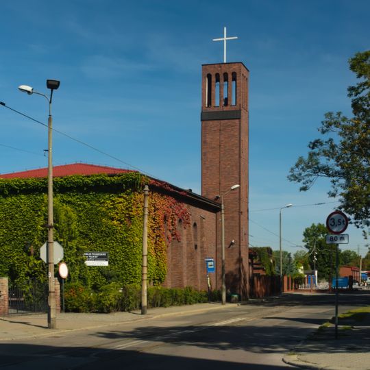 Dom pogrzebowy przy ul. Piekarskiej 99 w Bytomiu