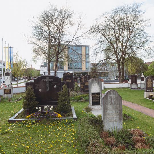 Friedhof Untere Hauptstraße 3 a in Eching