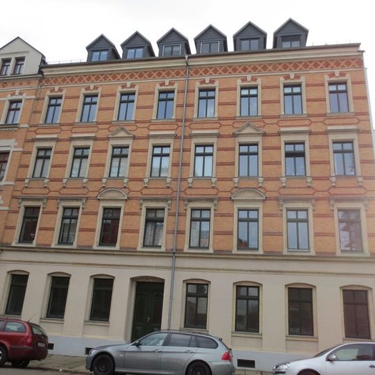 Mietshaus in vormals geschlossener Bebauung Kanalstraße 29