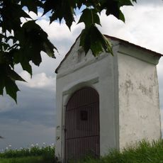 Chapel-shrine north of Mšené-lázně