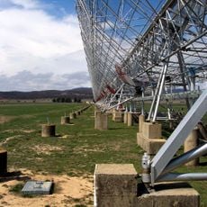 Molonglo Observatory Synthesis Telescope