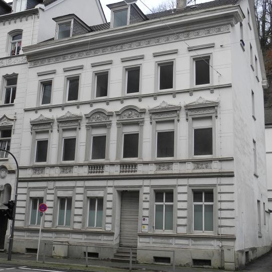Friedrich-Ebert-Straße 306