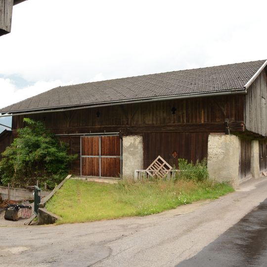 Wirtschaftsgebäude Glanz