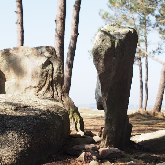 Dolmen de St-Pierre-Loperec