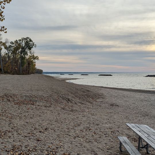 Beach no.7 Waterworks