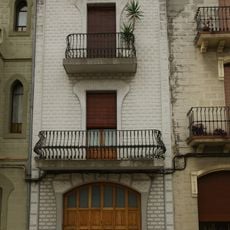 House in carrer Torres i Bages, 16