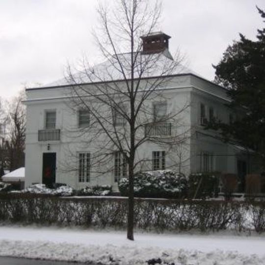 Sanderson House at 301 Scottholm Boulevard
