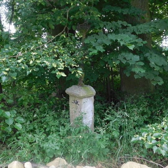 Kříž v ulici Ke Světlé v Kejžlicích