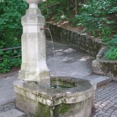 Brunnen