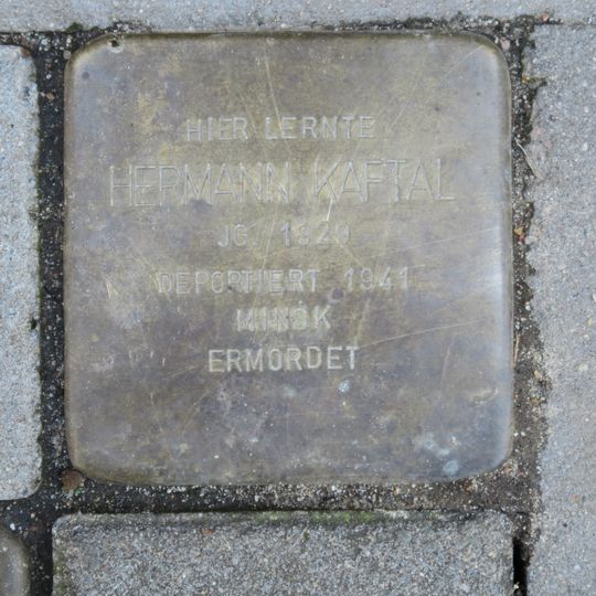 Stolperstein en memoria de Hermann Kaftal