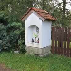 Kaplička u domu 87 v Markvarticích
