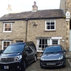 81 And 83, Frenchgate