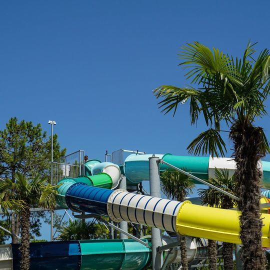 Le Tropicana
