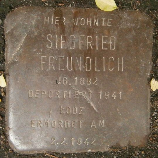 Stolperstein dedicated to Siegfried Freundlich