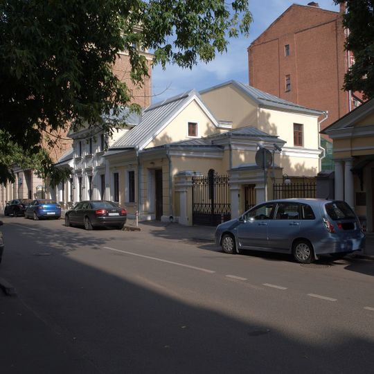 Городская усадьба Е.Н. Богданова – Е.В. Белоусовой – В.И. Сучковой