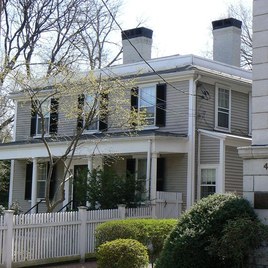 Elizabeth Frost Tenanthouse