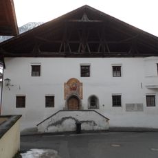 Bürgerhaus mit Wandmalerei