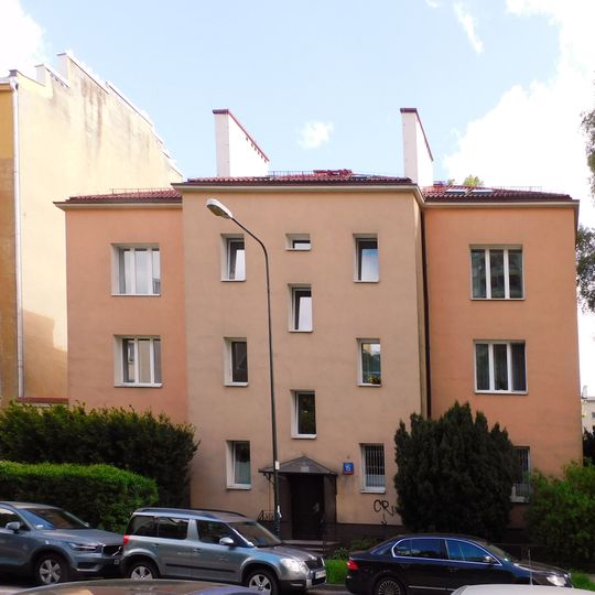 Dom przy ulicy Sękocińskiej 15