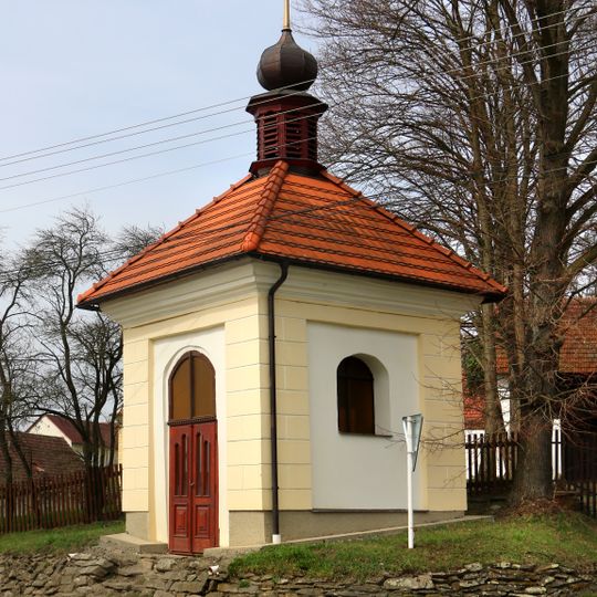 Kaple v Záhosticích