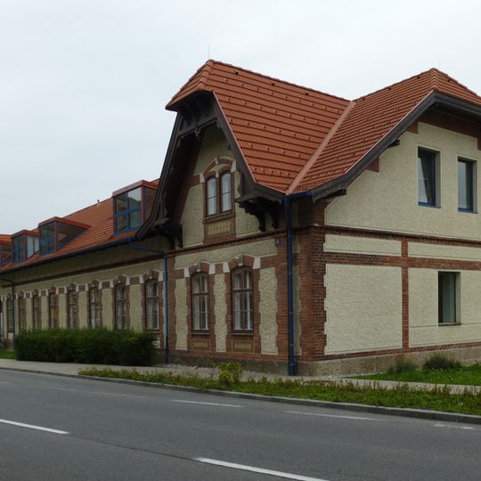 Former office building of Messingblech- und Drahtfabrik Cornides, Berndorf