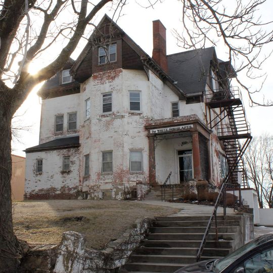 Bishop Worthington Residence