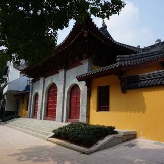 Longquan Temple (Yuyao)