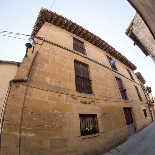 Casa Mayor 8