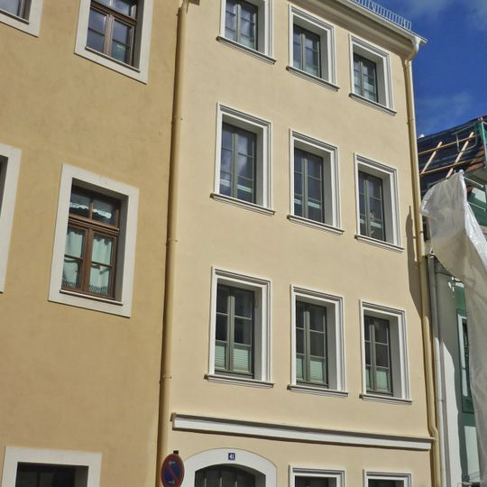 Wohnhaus in geschlossener Bebauung Steinweg 41