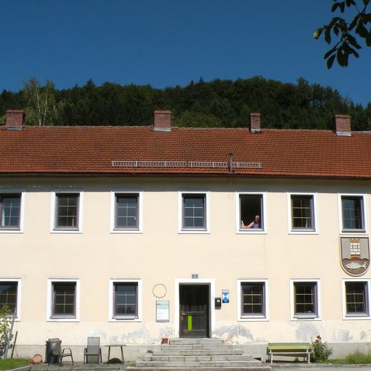 Spital/Ambulatorium, Rathaus/Gemeindeamt