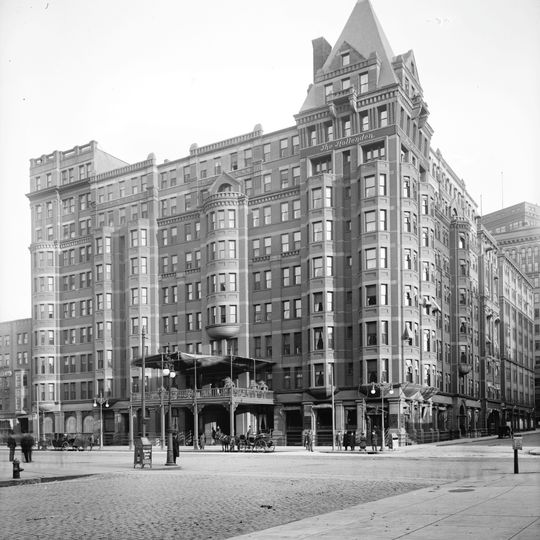 Hollenden Hotel