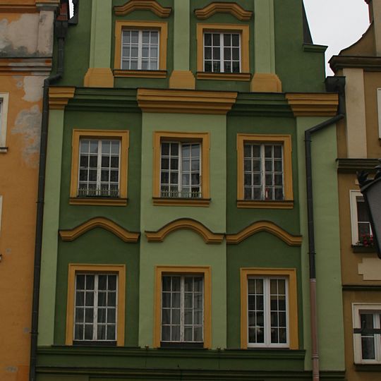 27 Ratuszowy Square in Jelenia Góra