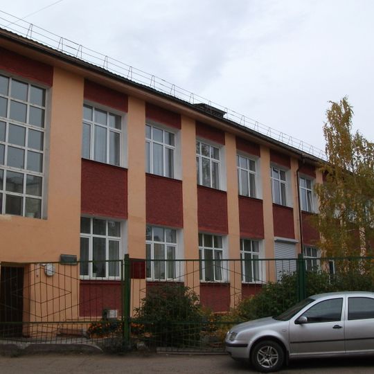 Здание бывшей партийной школы обкома КПСС, ныне сельхозтехникум, где в годы Великой Отечественной войны размещался лечебный корпус эвакогоспиталя № 1486