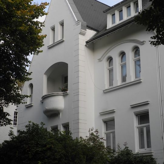 Kaiser-Wilhelm-Allee 18