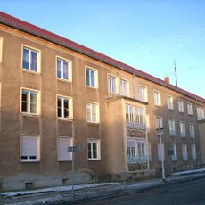 Wohnblock der Wohnanlage Westrandbebauung Schulstraße 14a, 14b, 14c