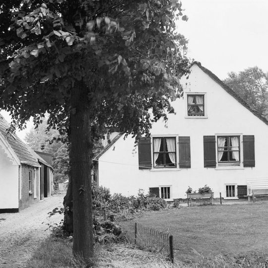 Groenevecht: boerderij met zomerhuis