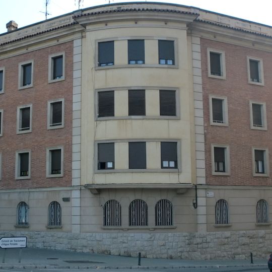 Habitatges militars de Figueres