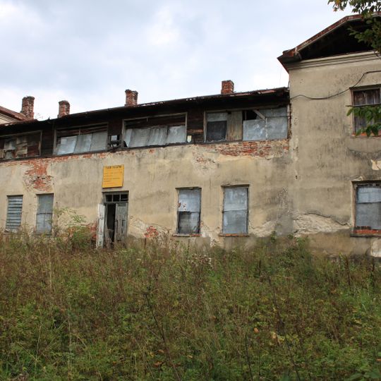 Manor house in Uherce Mineralne