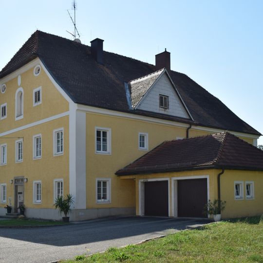 Pfarrhof Aurolzmünster