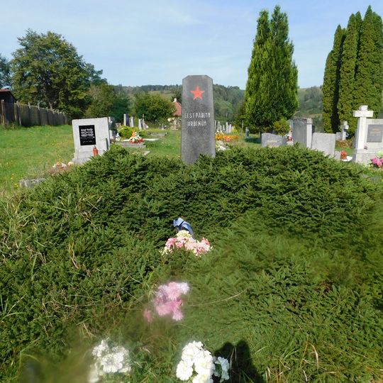 Pomník padlým hrdinům v Bečově