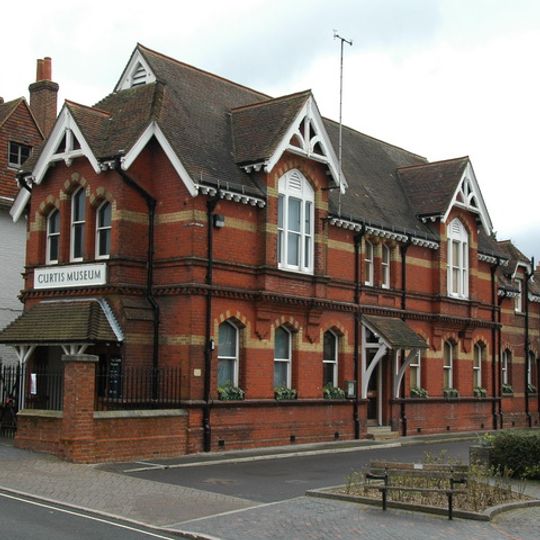 Curtis Museum