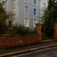 7 And 8, Mont Le Grand