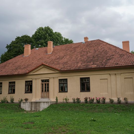 Zeltiņu muižas apbūve