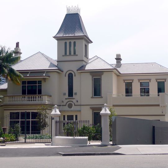 Ashton, Elizabeth Bay