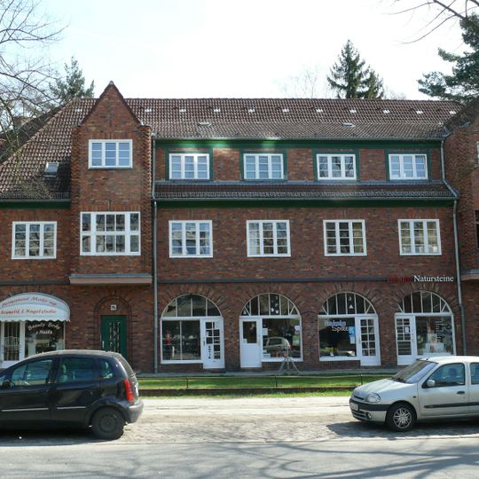 Wohnhaus Riemeisterstraße 39 & 39A & 39B Sophie-Charlotte-Straße 29