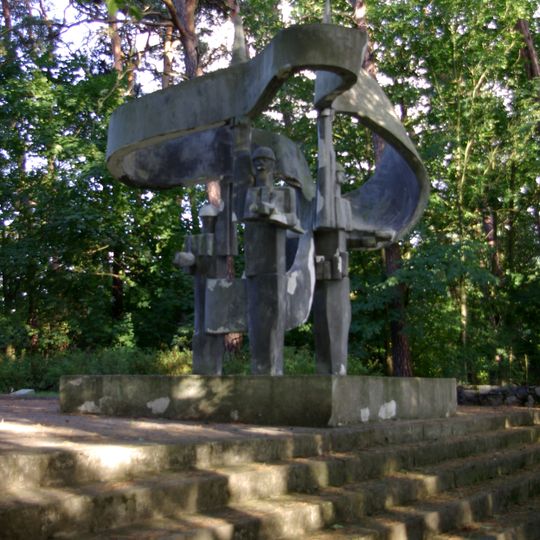 Cmentarz wojenny z II wojny światowej w Węgorzewie