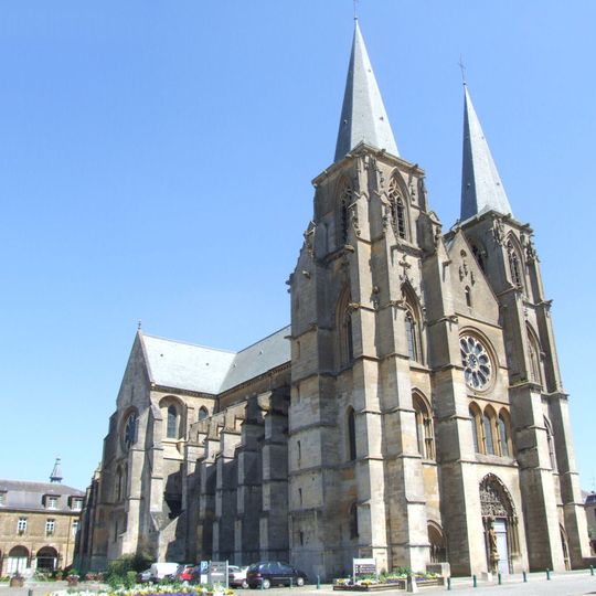 Église Notre-Dame de Mouzon