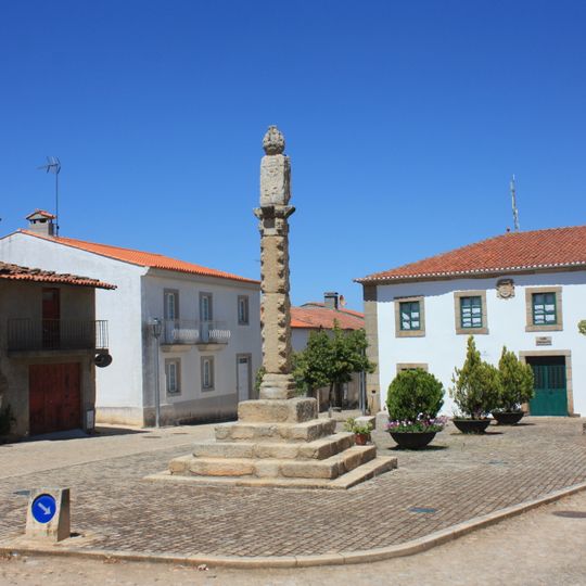 Algoso, Campo de Víboras e Uva