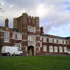 Seale-Hayne College
